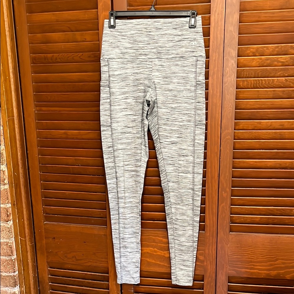 Alto Giro Gray High-Waisted Leggings